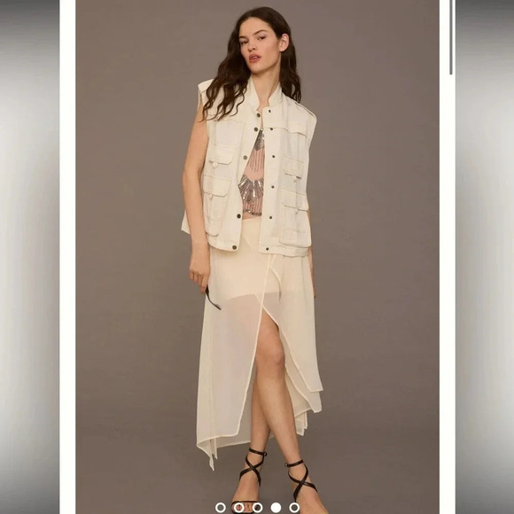 Anthropologie - Silky Utility Vest - Ivory - Size Small - Gently Used!! - Picture 4 of 15